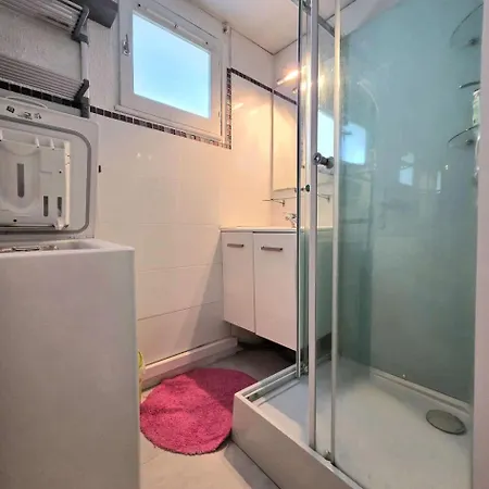 Le Port - Duplex Trois Pieces Avec Coin Nuit. Le Barcar7s Mae-1593 *